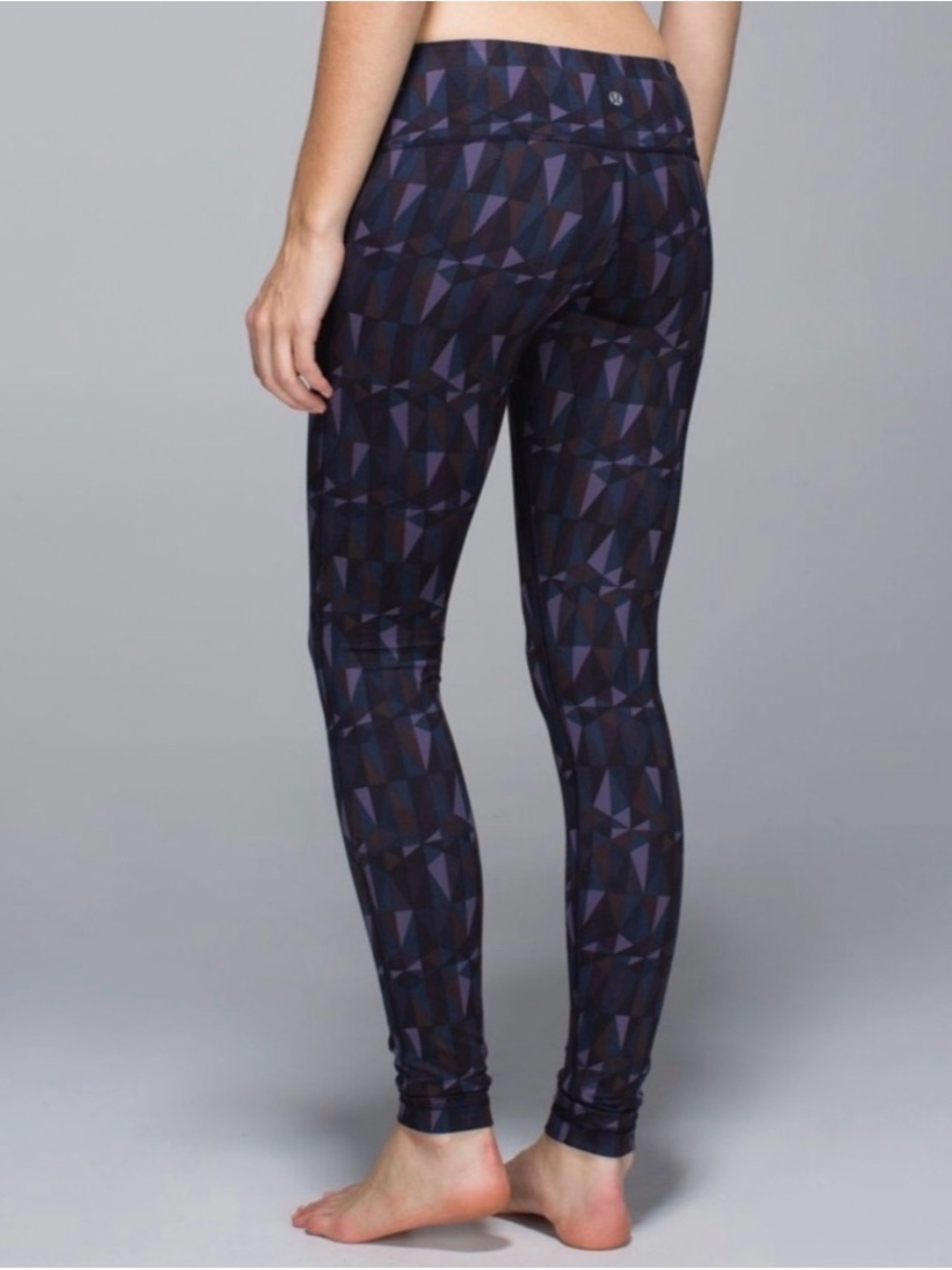 Lululemon Wunder Under Luon 28” in Stained Glass Nightfall Black